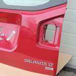 Chevrolet Orlando aizmugurējās durvis Aizmugurējo durvju krāsa GCS Velvet Red