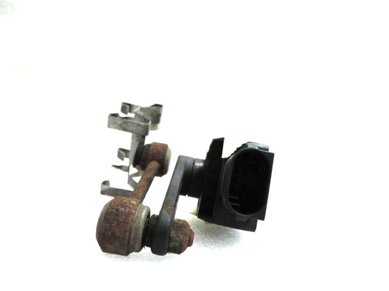 Mercedes W205 Augstuma sensors Augstuma kontrole Augstuma sensors A222905050503