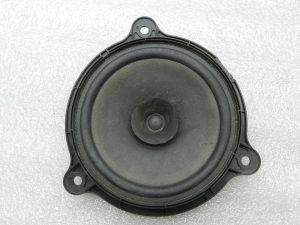 Nissan Qashqai original front speakers