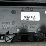 Volkswagen Golf VII oriģinālais durvju paneļa vāks ārpusē, centrālajā labajā pusē