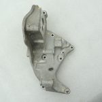Volvo XC90 II 2.0D D5 D4204T11 165KW Alternatora kronšteins 31480996 31401103