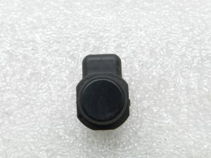 Nissan Qashqai oriģinālais stāvvietas sensors