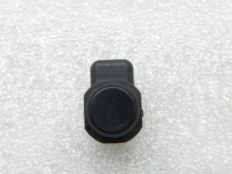 Nissan Qashqai oriģinālais stāvvietas sensors