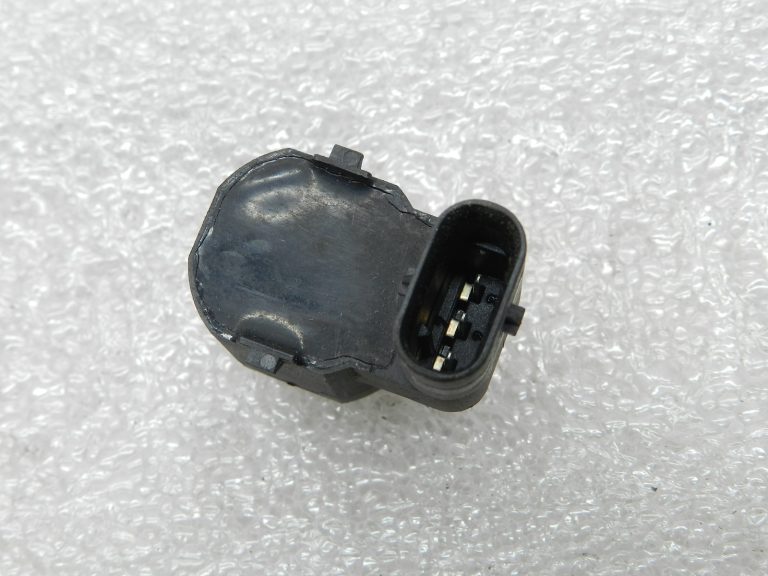 Nissan Qashqai oriģinālais stāvvietas sensors