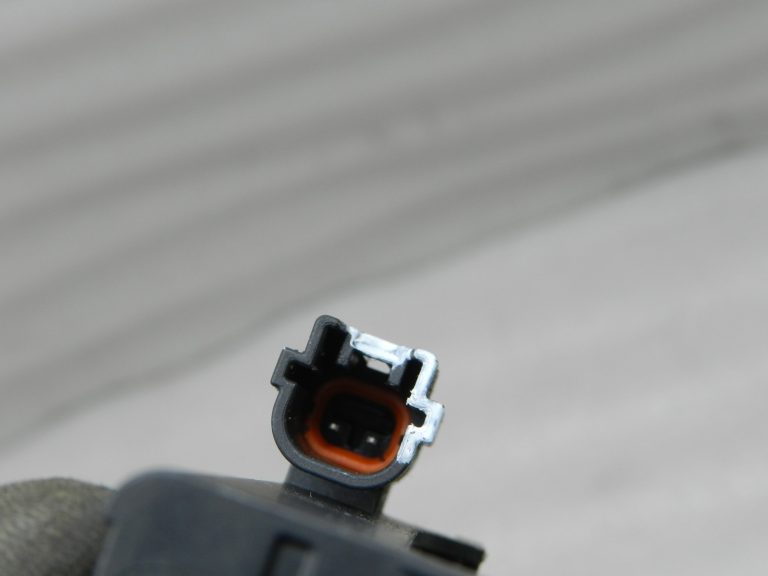 Nissan Qashqai Oriģinālā antena bezatslēgas inteliģentā atslēga
