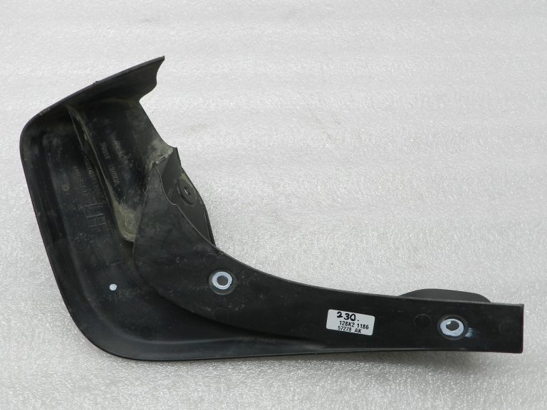 Nissan Qashqai oriģināls aizmugurējais kreisais dubļu atloks dubļu atloks