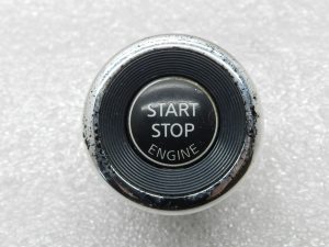 Nissan Qashqai oriģinālais Start Stop slēdzis