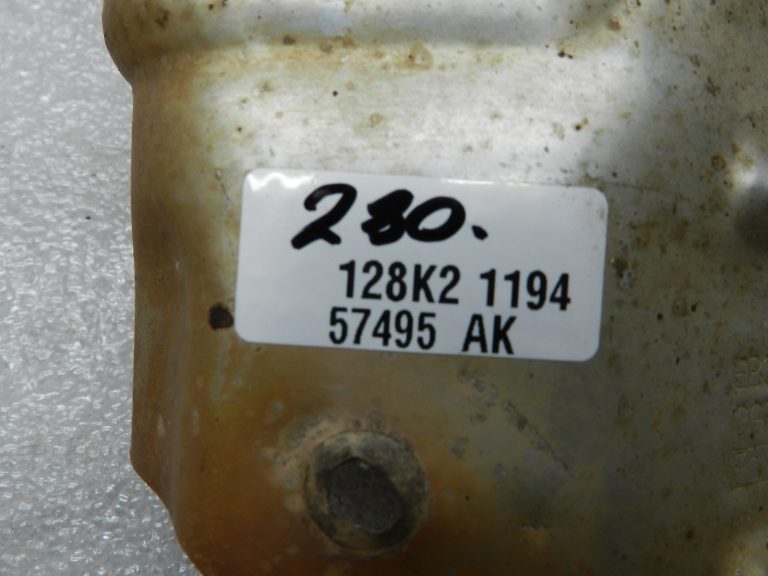 Ford Ranger P375 TKE oriģinālais izplūdes kolektora siltuma vairogs