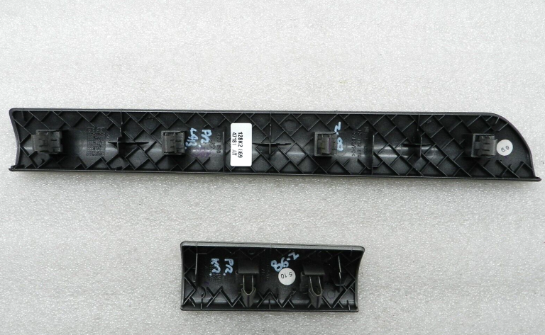 Opel Zafira B oriģinālais instrumentu paneļa vāku komplekts SATIN STONE