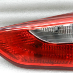 Hyundai i30 oriģinālais aizmugurējais aizmugurējais aizmugurējais bremžu lukturis Aizmugurējā labā puse