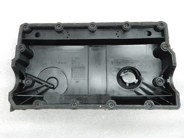VW Audi Audi Seat Skoda Oriģinālais vārstu vāks cilindru galvas vāks 1.9 TDI