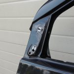 Suzuki SX4 S-CROSS priekšējo durvju kreisās puses Cosmic Black ZCE 68002-61M00