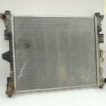 Chrysler Grand Voyager Mk5 2.8CRDi radiators Dzinēja dzesēšanas ūdens dzesētājs 4677754AF