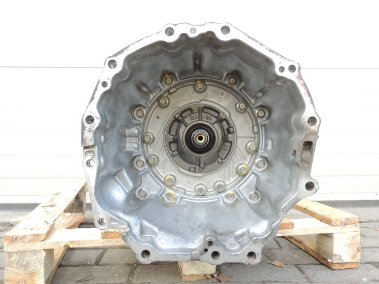 Nissan Navara II D40 3.0DCi V6 V9X Automātiskā transmisija 31020X689C 31020-X689C 31020-X689C