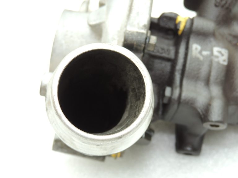 Renault Captur I J87 1.5dci K9K turbokompresors 105Tkm 144116137R