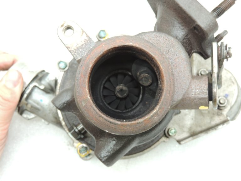 Renault Captur I J87 1.5dci K9K turbokompresors 105Tkm 144116137R