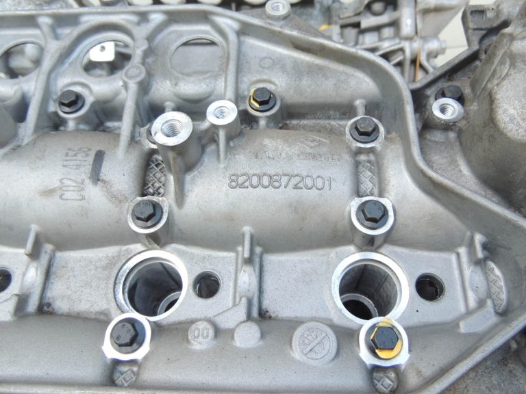 Nissan Navara II D40 3.0DCi V6 V9X 661 Dīzeļdzinējs V9X661 1010200Q3R 1010200Q6J