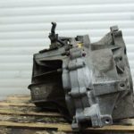 Volvo S40 II V50 1.8i benzīna manuālā pārnesumkārba 3M5R7002XD MTX75