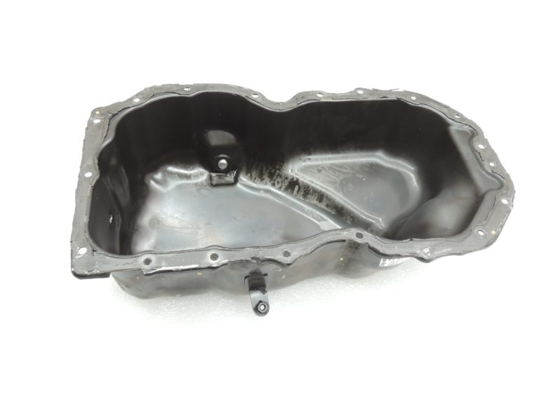Mazda 3 6 GJ CX5 2.2 Diesel SKYACTIV-D eļļas tvertne SH0110400D SH01-10-400D