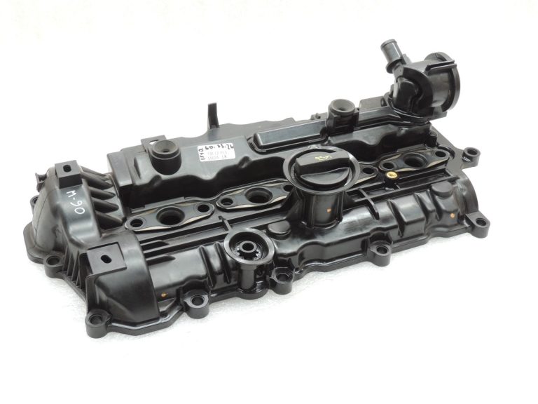 Mazda 3 6 GJ CX5 2.2 Diesel SKYACTIV-D Vārstu vāks SH0110220D Cilindra galvas vāks
