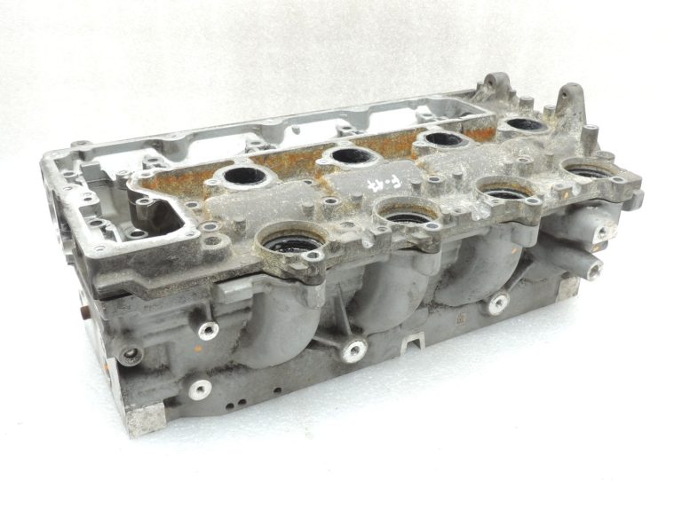 Ford Kuga 2.0TDCi DW10 C20DD0X Cilindra galva Cilindra galva 3M5Q6C032BA