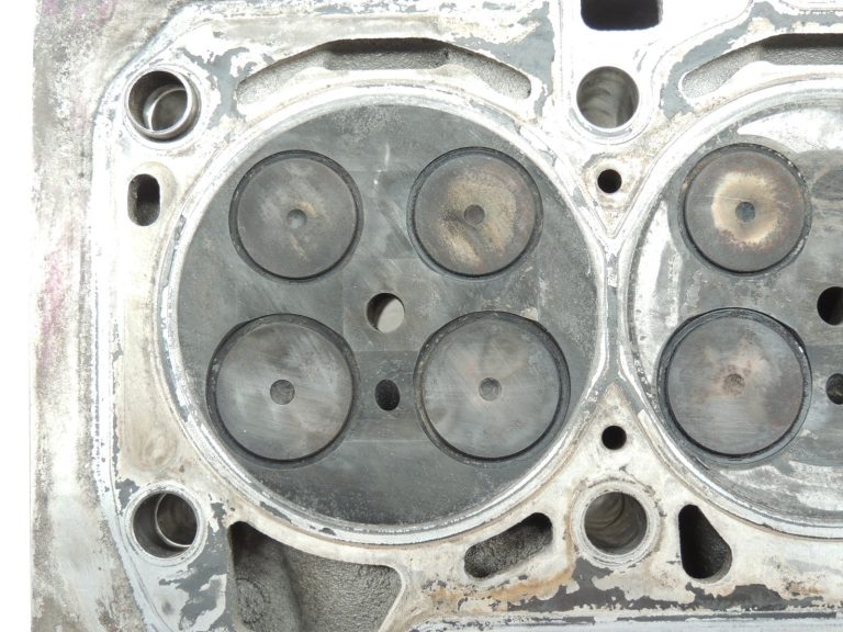 Opel 2.0 CDTI A20DT A20DTL Cilindra galva Cilindra galva 55576540