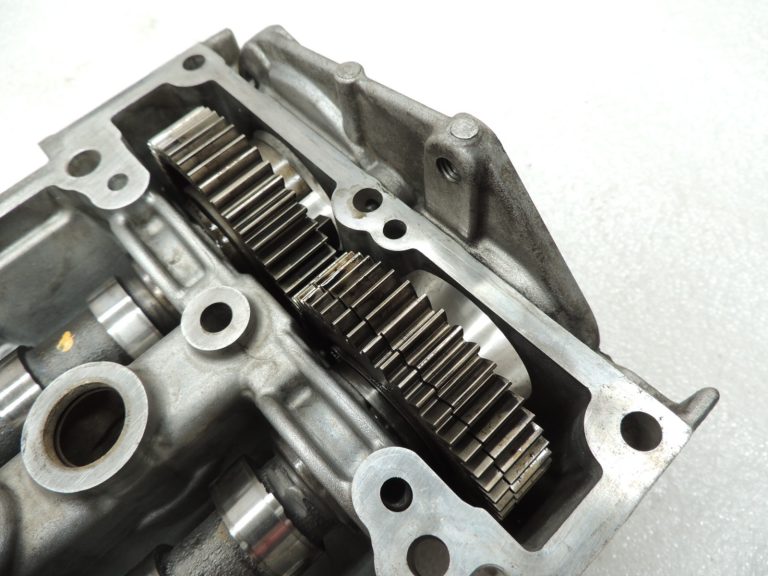 Opel 1.3CDTi A13DTC sadales vārpstas korpuss Sadales vārpstas 93196012