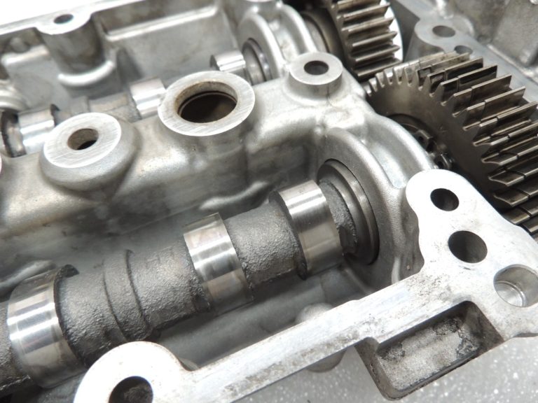 Opel 1.3CDTi A13DTC sadales vārpstas korpuss Sadales vārpstas 93196012