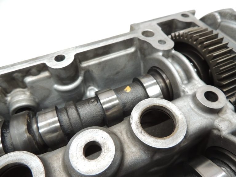 Opel 1.3CDTi A13DTC sadales vārpstas korpuss Sadales vārpstas 93196012