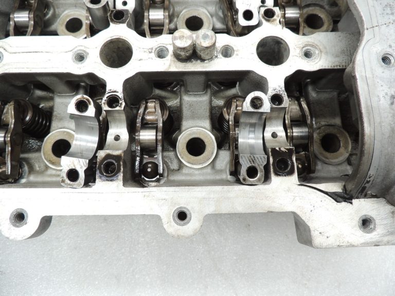 Opel Antara 2.2Cdti A22DM LNQ cilindra galva 25183241 25195629 25183822 4802220