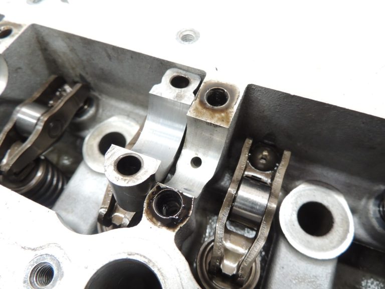 Opel Antara 2.2Cdti A22DM LNQ cilindra galva 25183241 25195629 25183822 4802220