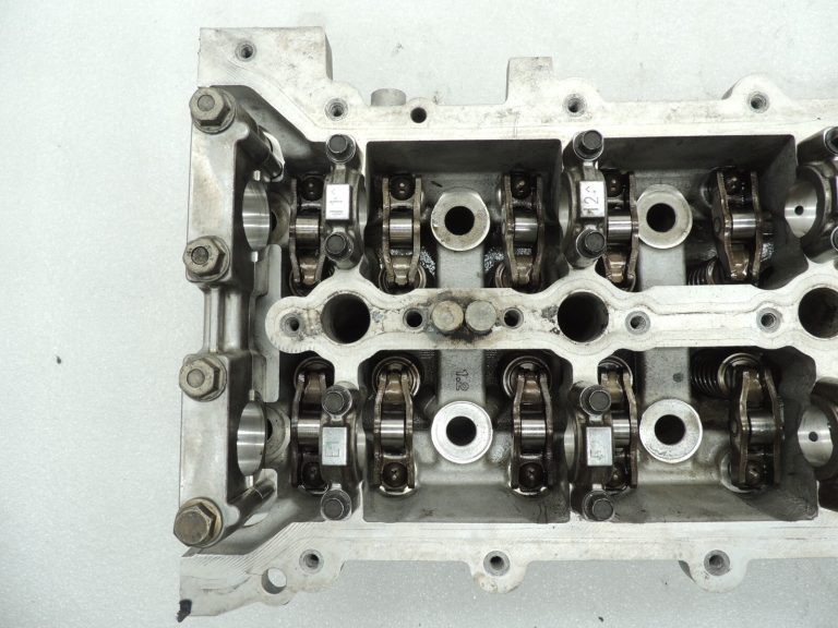 Opel Antara 2.2Cdti A22DM LNQ cilindra galva 25183241 25195629 25183822 4802220