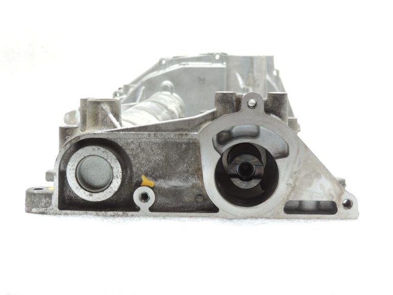 Ford 2.0 EcoBlue YLDA C20DD0J Sadales vārpstas korpuss ar sadales vārpstām 2648544