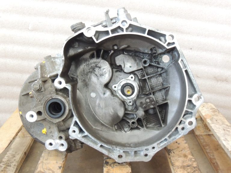 Opel Insignia B 1.5i Turbo benzīna manuālā pārnesumkārba M32 GEN3 3.65 6 pakāpju 55505936