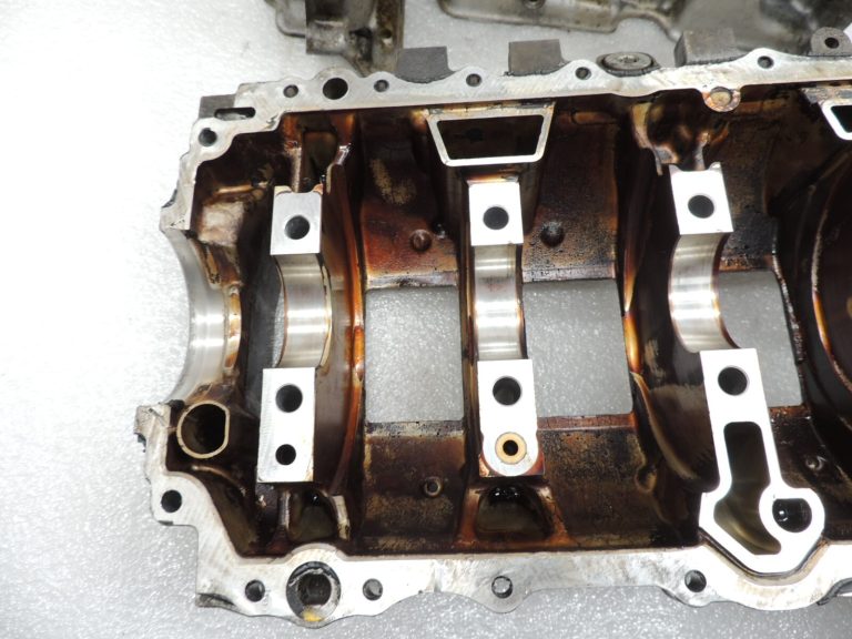 Mini Cooper One R57 R56 1.6L N12B16A cilindru bloks Dzinēja bloks 11110413244