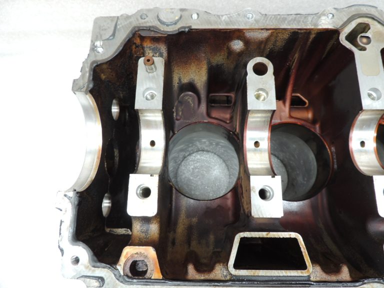 Mini Cooper One R57 R56 1.6L N12B16A cilindru bloks Dzinēja bloks 11110413244