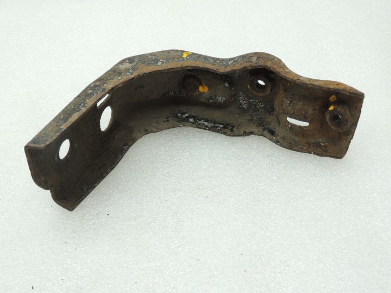 Peugeot 508 I 8D Sedans Stabilizatora kronšteins aizmugurējais labais 517260 517262