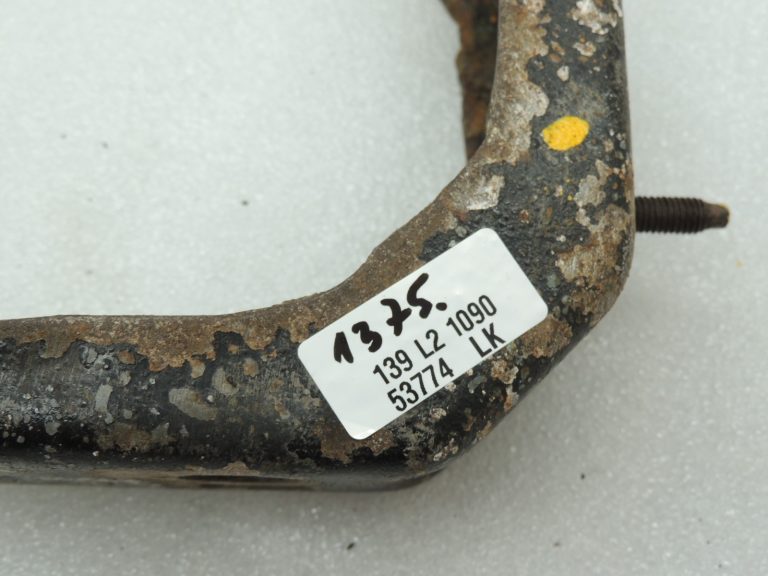 Peugeot 508 I 8D Sedans Stabilizatora kronšteins aizmugurējais labais 517260 517262