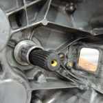 Mazda CX-5 2.2d 2WD manuālā pārnesumkārba 6 pakāpju D601-03-000 Manuālā pārnesumkārba