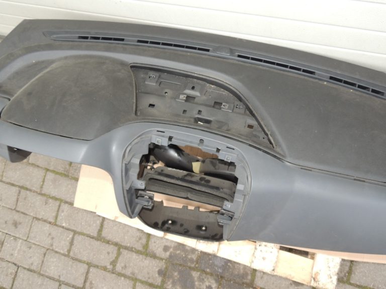 Fiat Doblo 263 Opel Combo D instrumentu panelis 735507814