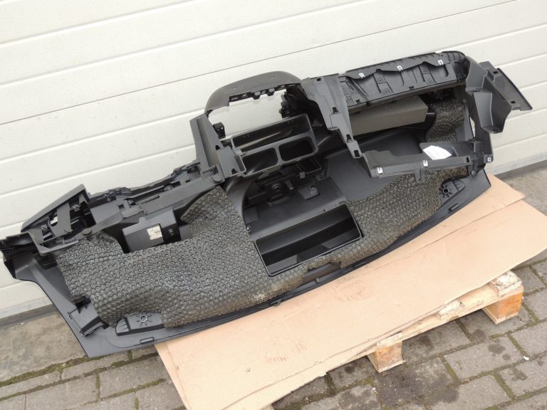 Fiat Doblo 263 Opel Combo D instrumentu panelis 735507814