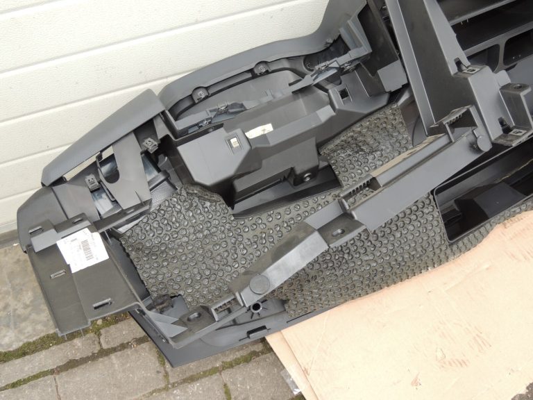 Fiat Doblo 263 Opel Combo D instrumentu panelis 735507814