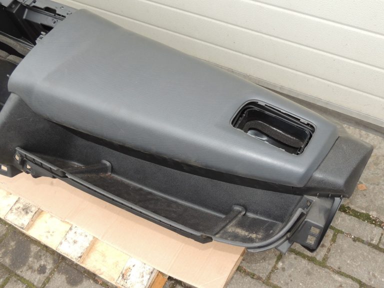 Fiat Doblo 263 Opel Combo D instrumentu panelis 735507814