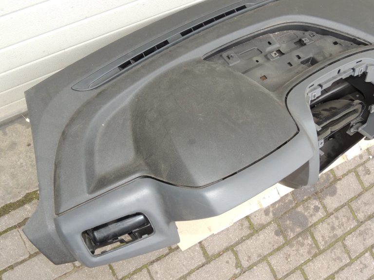 Fiat Doblo 263 Opel Combo D instrumentu panelis 735507814