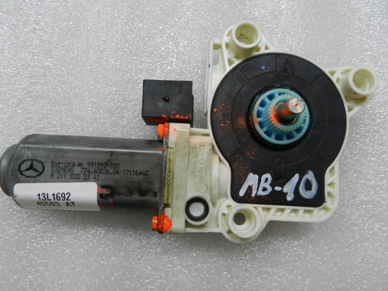 Mercedes Benz E320 aizmugurējā kreisā loga regulatora motors A2118202342
