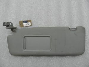 Audi A3 8P Saulessarga spogulis kreisais 8P2857551