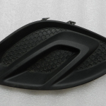Opel Corsa D Ventilācijas režģis Režģis bampera labajā pusē 13286035