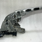 VW Golf Mk6 oriģinālā rokas bremzes svira Rokas bremzes svira 1k0711303m