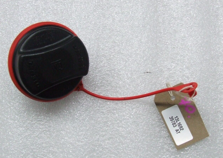 Opel Meriva B Oriģinālais dīzeļdegvielas vāciņš 13228891