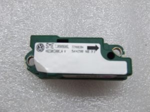 Volkswagen airbag sensor Crash sensor Pressure sensor 5wk42500